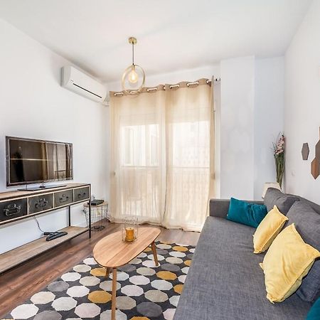 C29 - Trendy Central Apartment With Small Parking And Terrace Málaga Exteriör bild